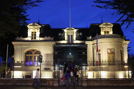 Museo Regional de Magallanes, vista nocturna